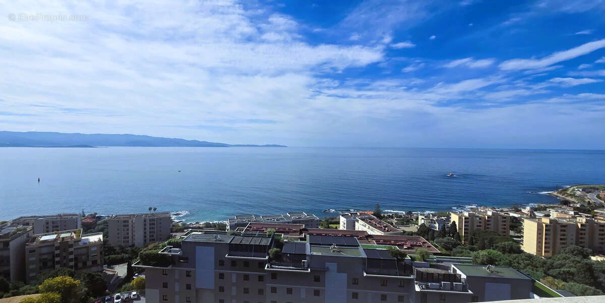 Appartement à AJACCIO