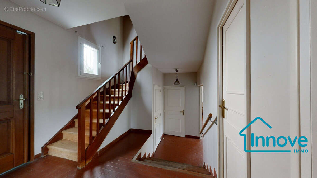 Maison à NOISY-LE-ROI