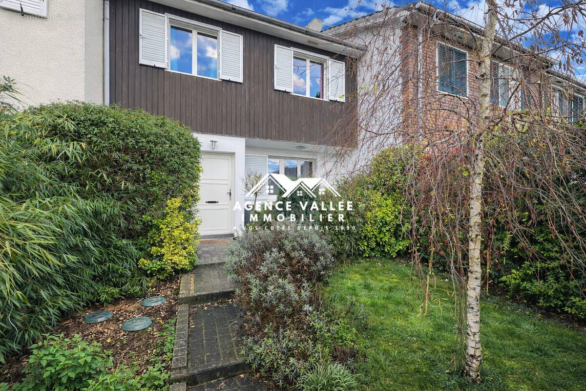 Facade avant - Maison à SAINT-GERMAIN-LES-CORBEIL