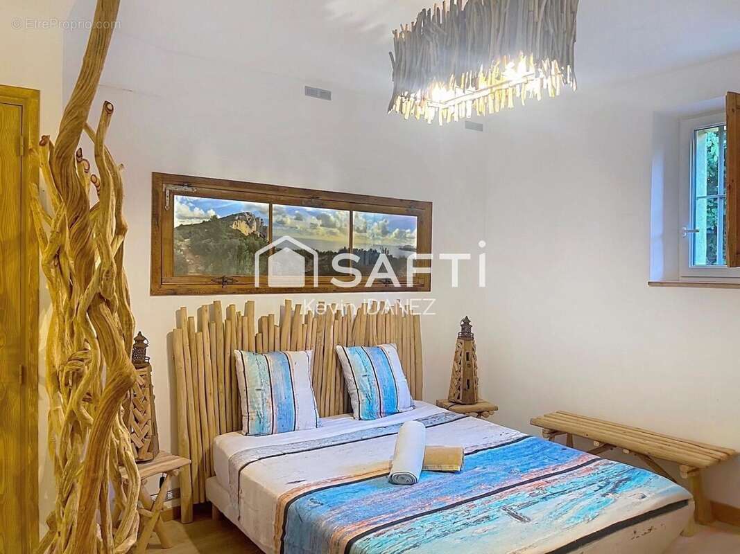 Photo 4 - Appartement à SAINT-CYR-SUR-MER