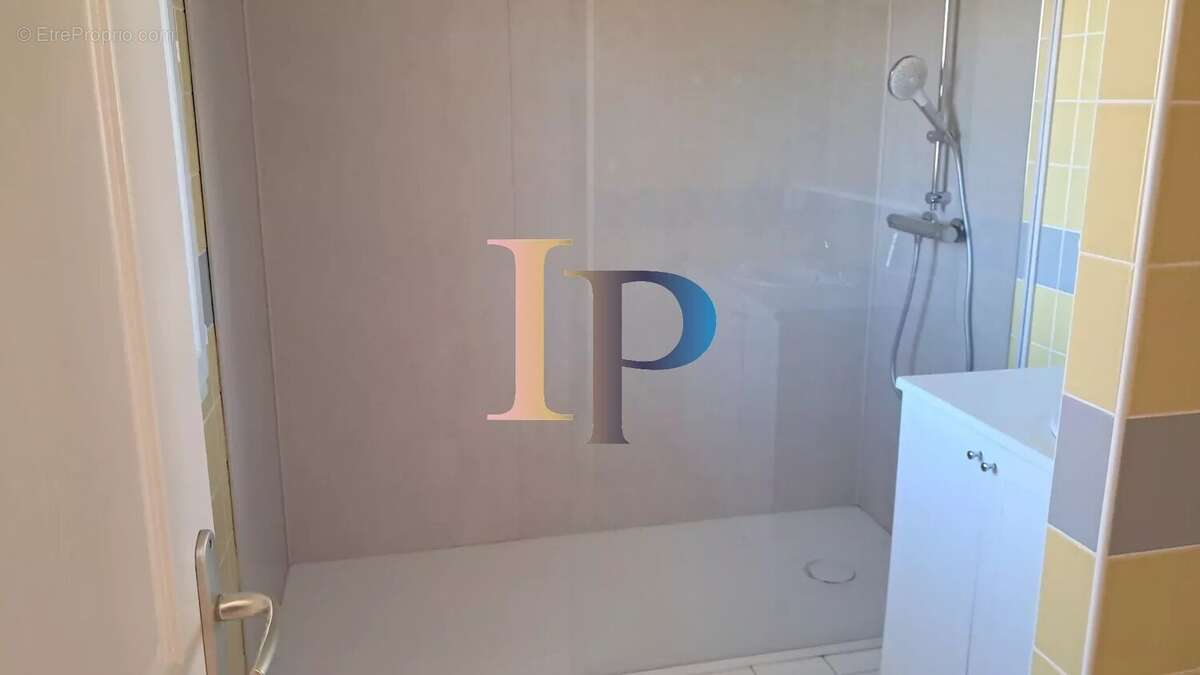 Maison à PARAY-LE-MONIAL