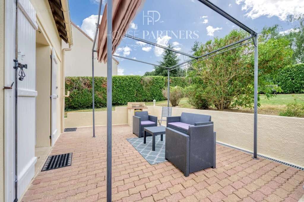 Maison à ECQUEVILLY