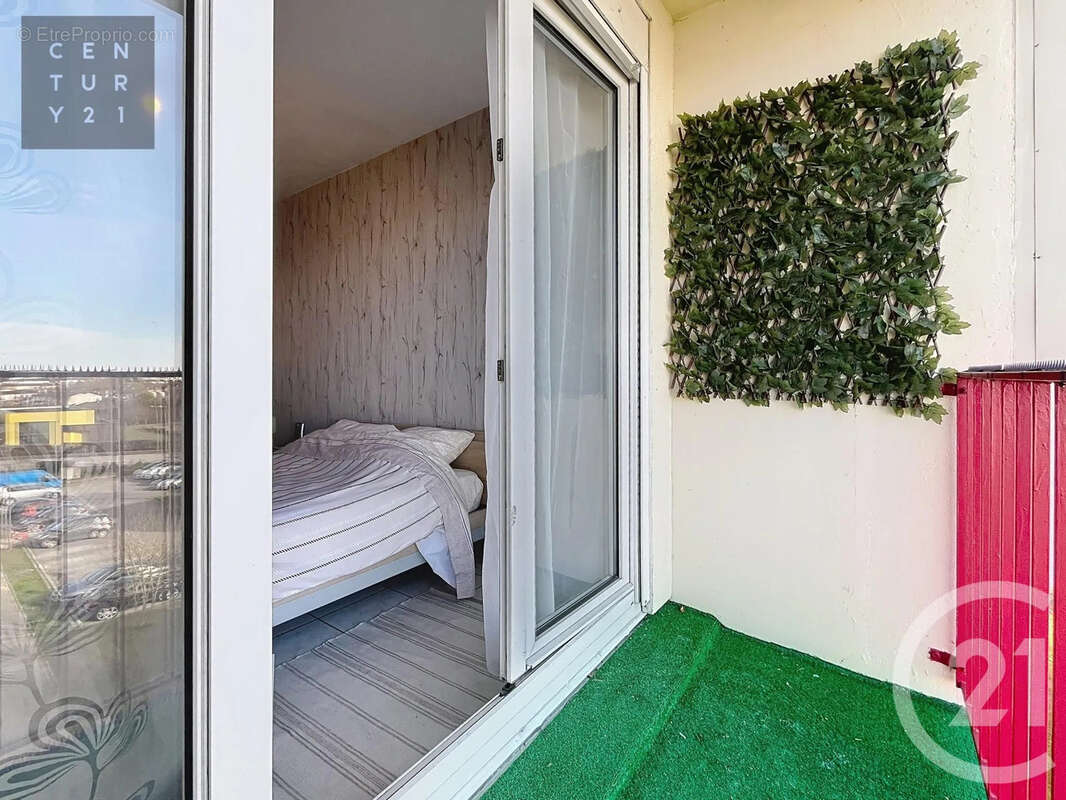 Appartement à LA CHAPELLE-SAINT-LUC