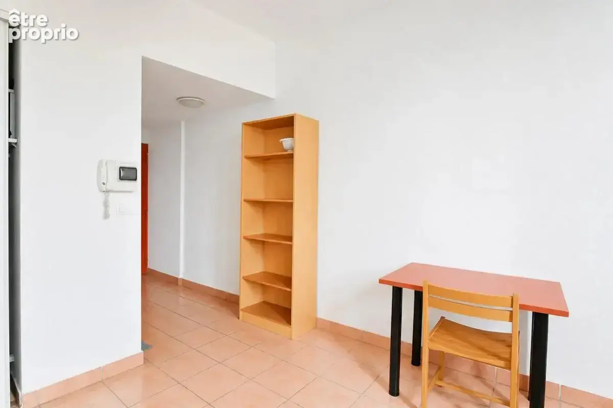 Appartement 1 pièce de 23 m² situé à Nîmes - photo 4