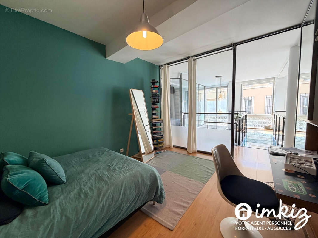 Appartement à MARSEILLE-7E