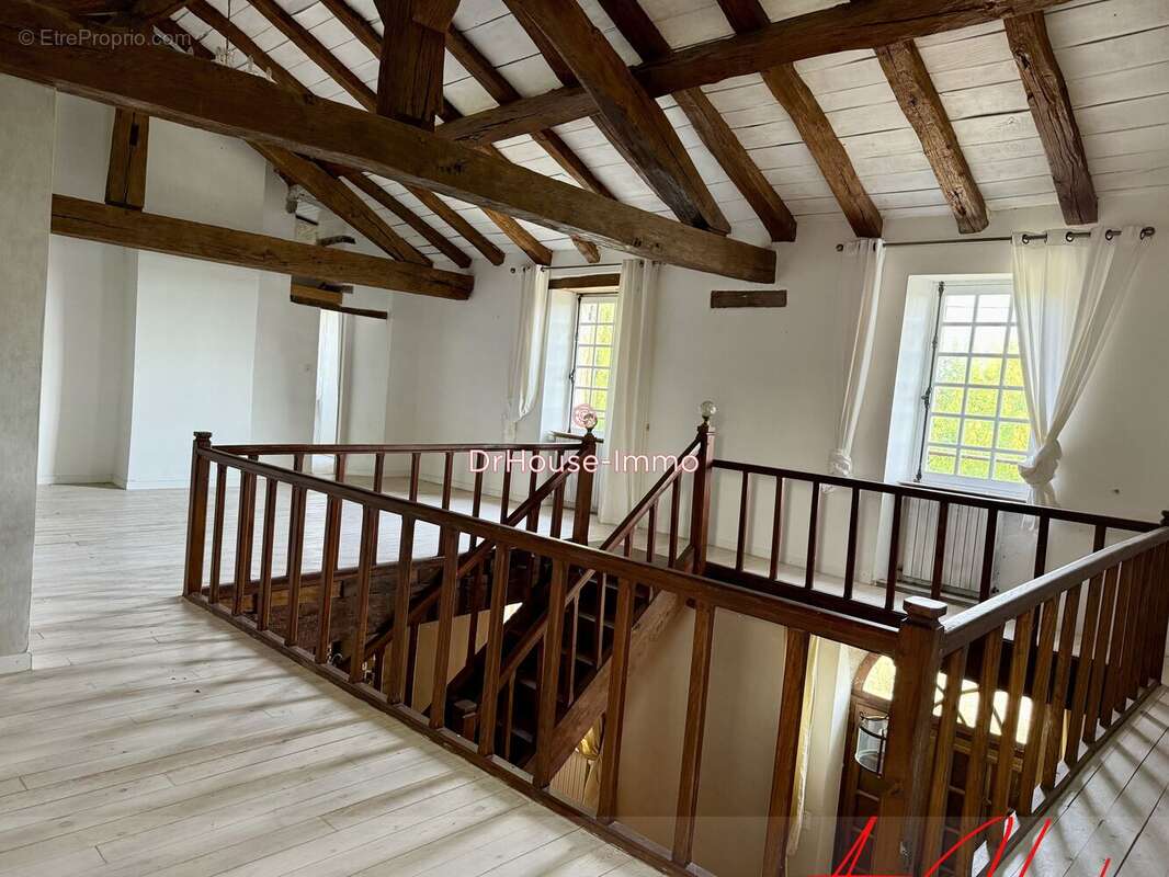 Maison 350 m² à Monsegur  - photo 17