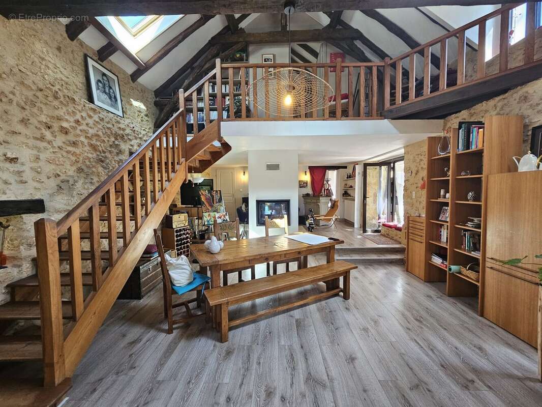 Maison 11 pièces 280 m² à vendre à Paunat (24510) - photo 8