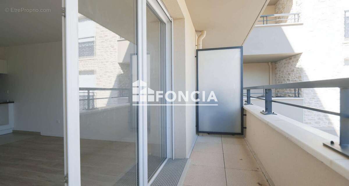 Appartement à DAMMARIE-LES-LYS