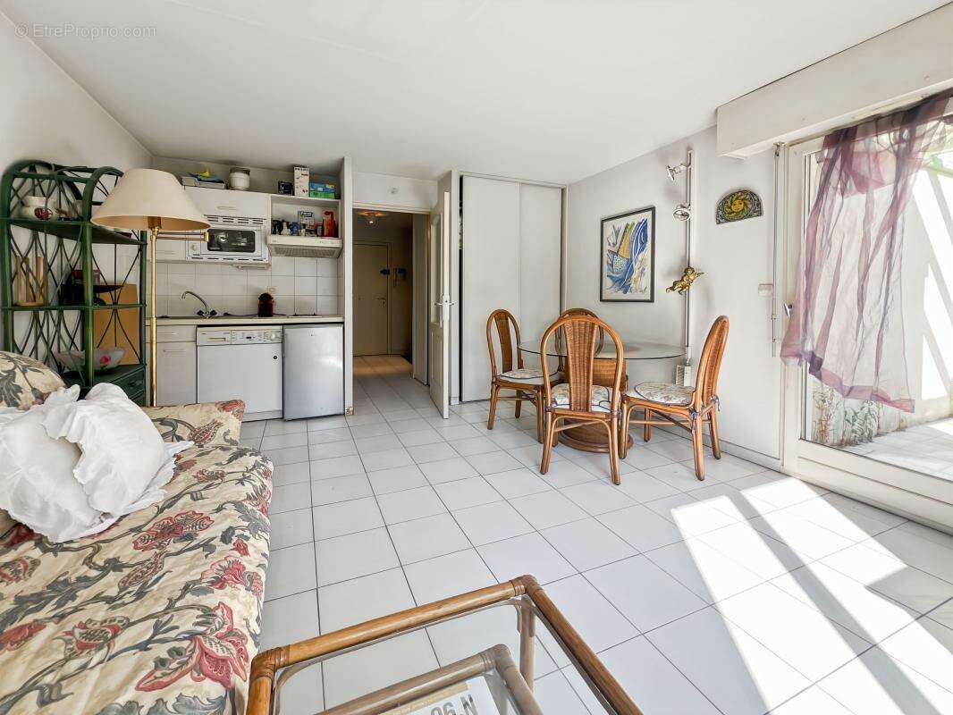 Appartement à FREJUS
