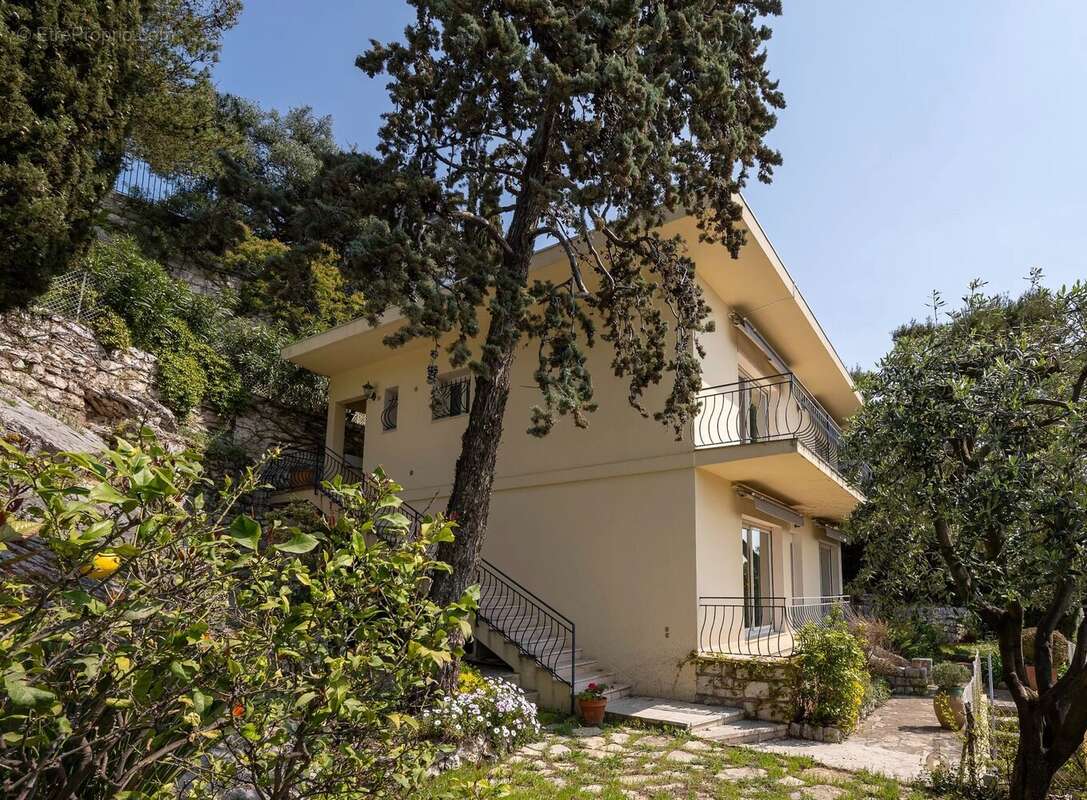 Maison à VILLEFRANCHE-SUR-MER