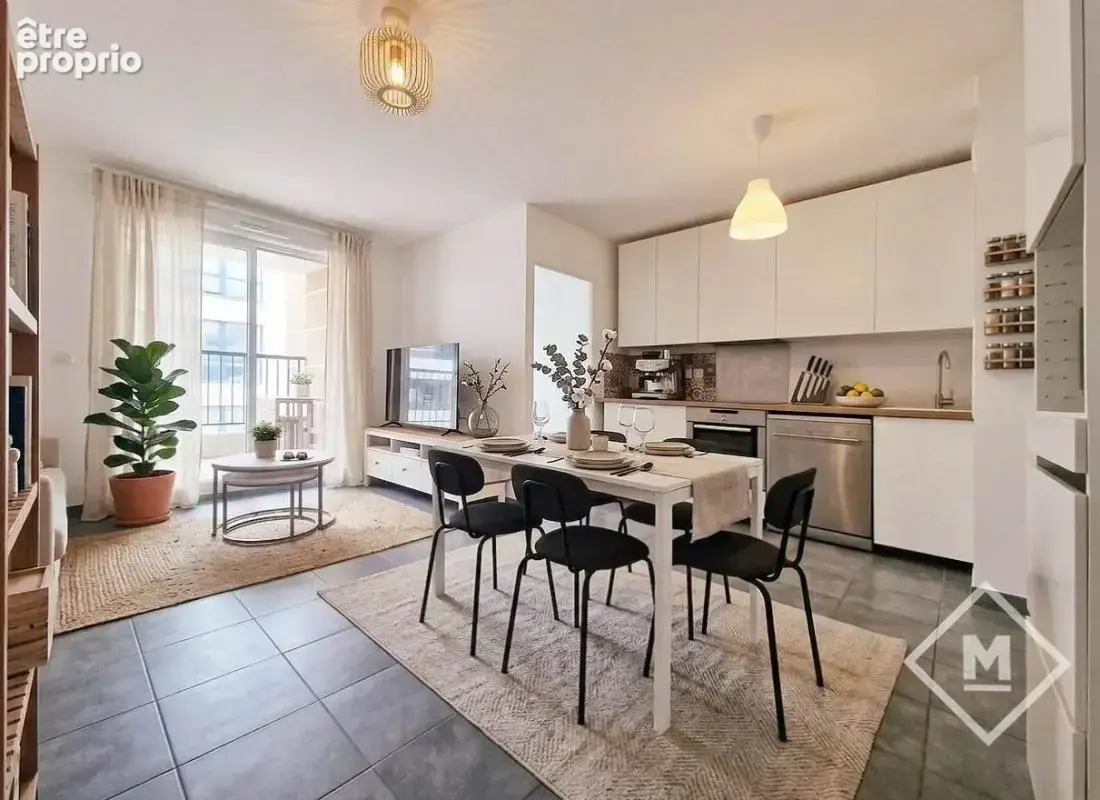 Appartement à MARSEILLE-10E