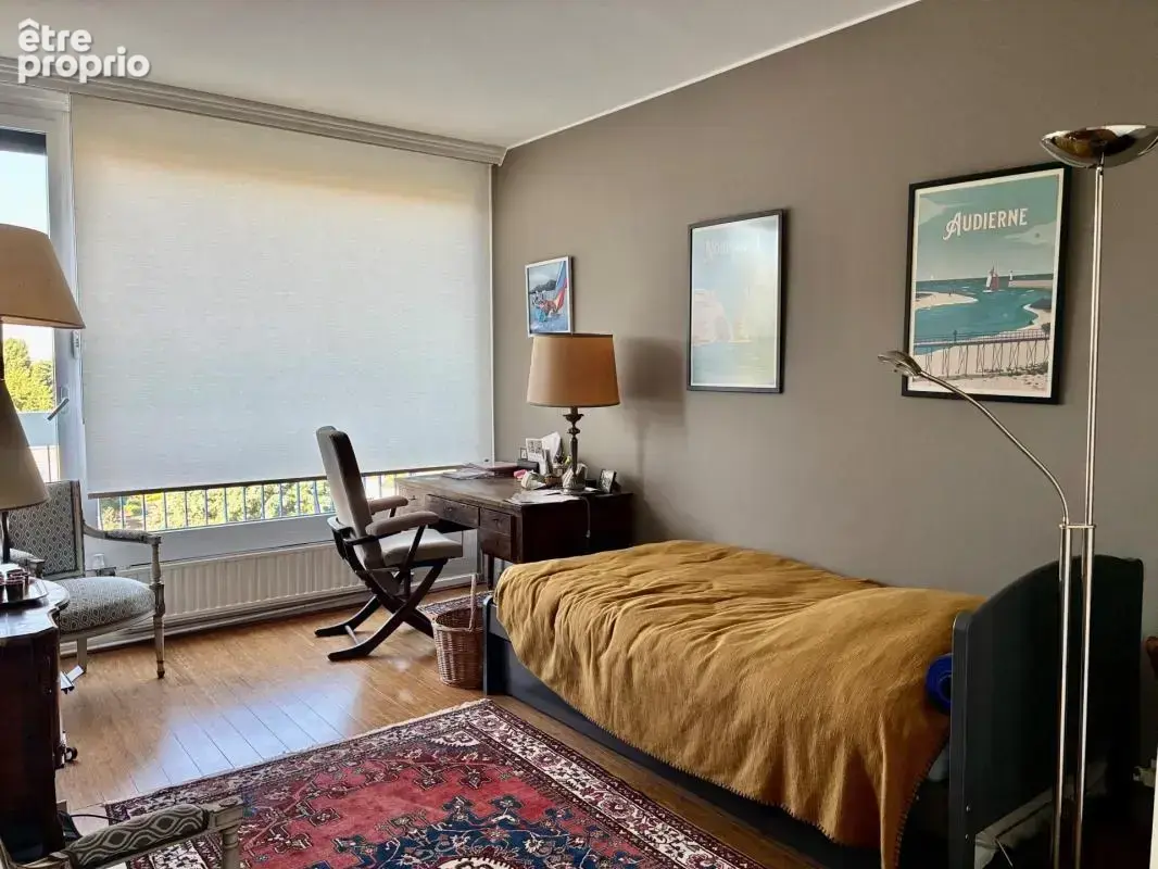 Parc barbieux  t5 159m²  avec grand balcon,  cave, garage + parkings en collectif - photo 8