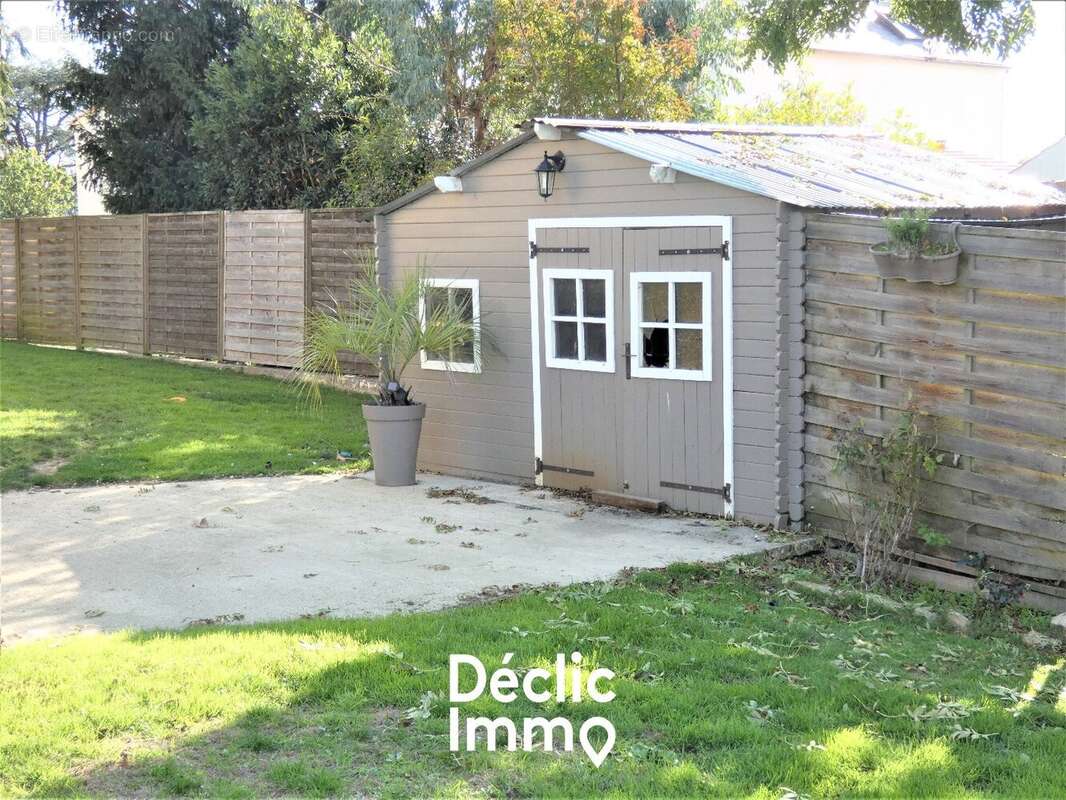 Maison à NIEUL-LE-DOLENT