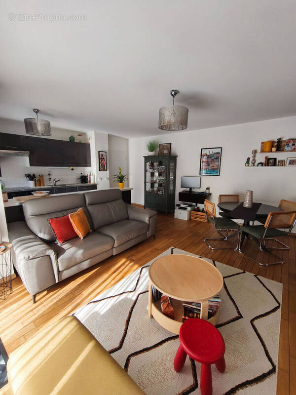 Appartement à PONTAULT-COMBAULT