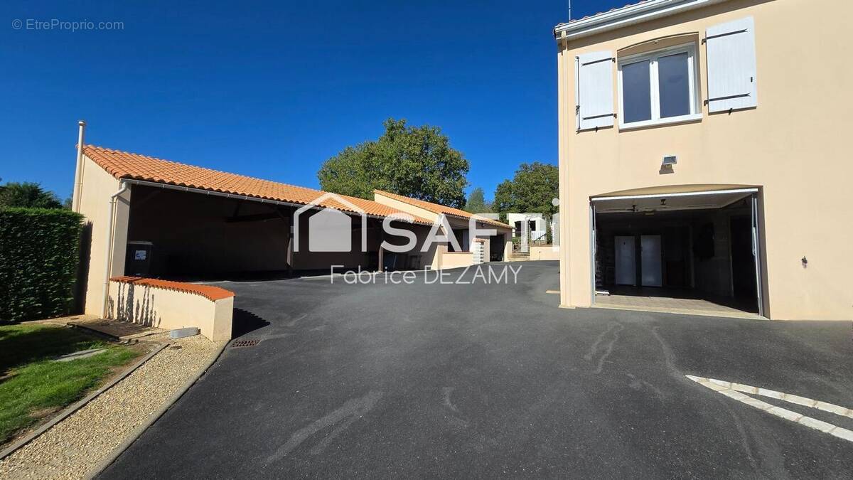 Photo 1 - Maison à MERVENT
