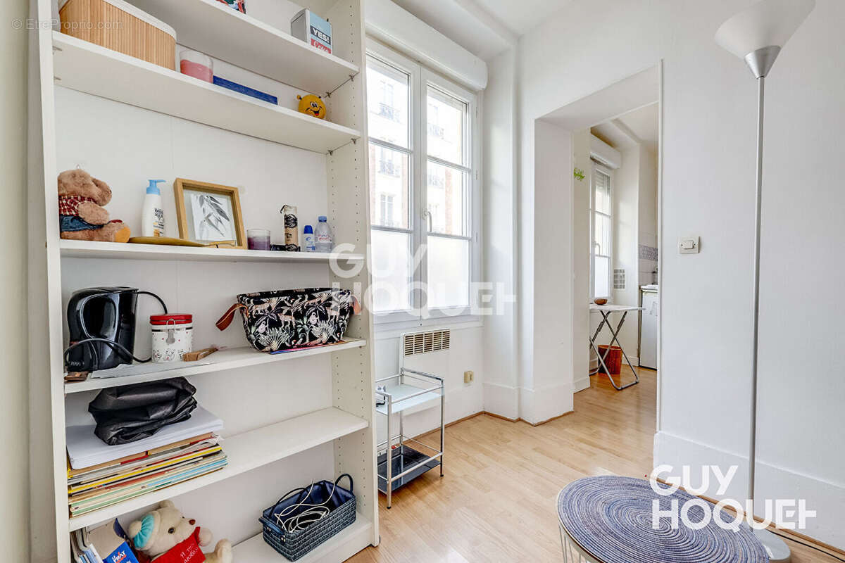 Appartement à PARIS-10E