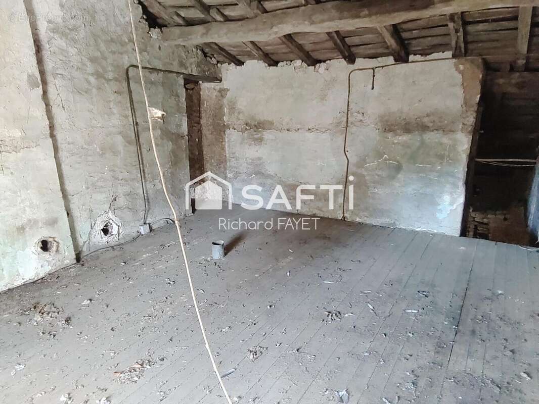 Photo 6 - Maison à CLION