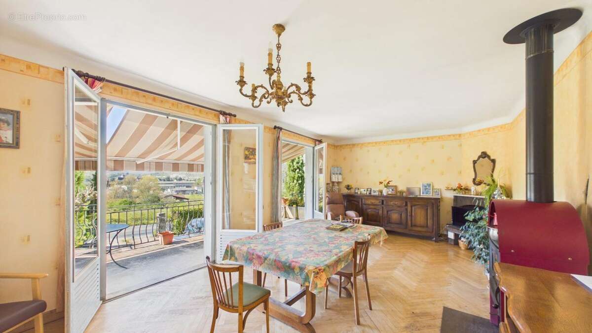 Maison à CAJARC