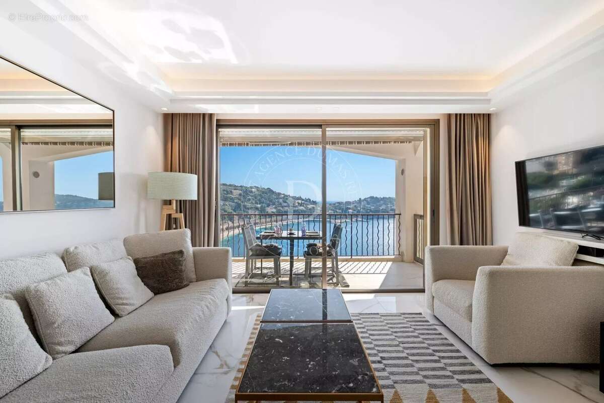 Appartement à VILLEFRANCHE-SUR-MER