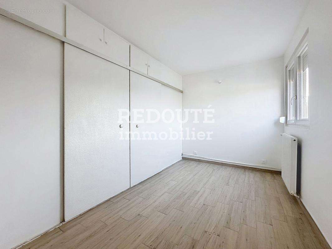Appartement T4 à vendre à Reims – Secteur Avenue d’Épernay – 3 chambres – Parking – Cave - photo 10