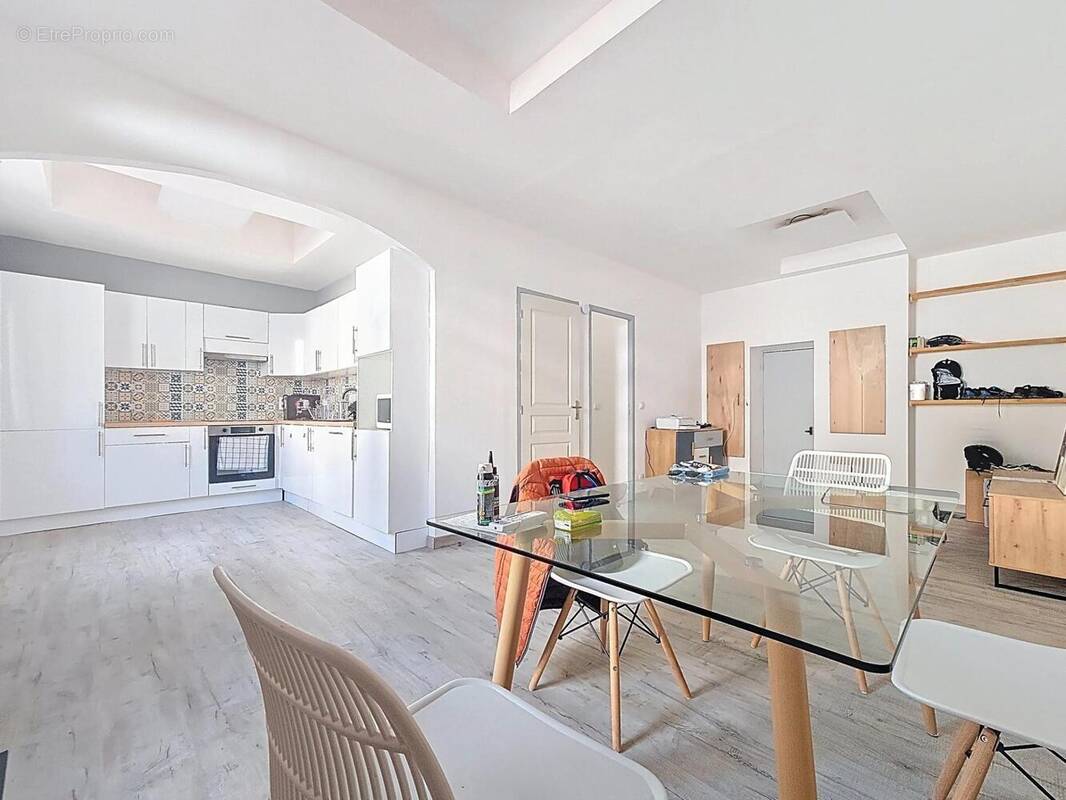 Photo 1 - Appartement à BEDARIEUX