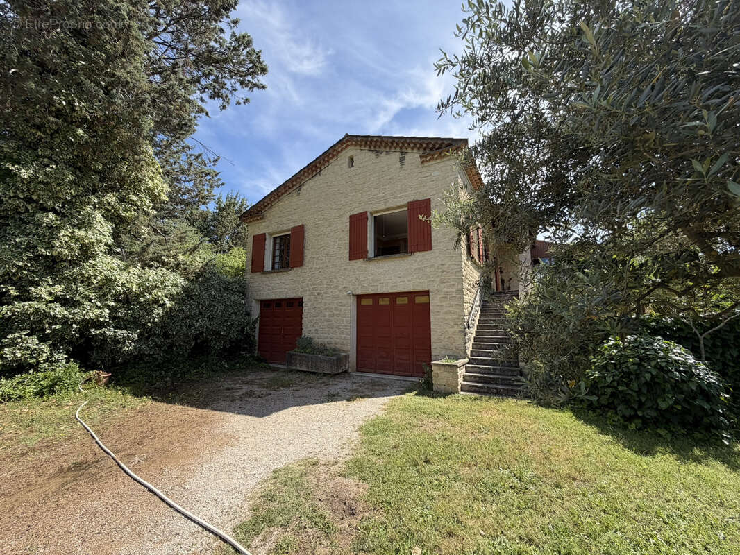 Maison à SARRIANS