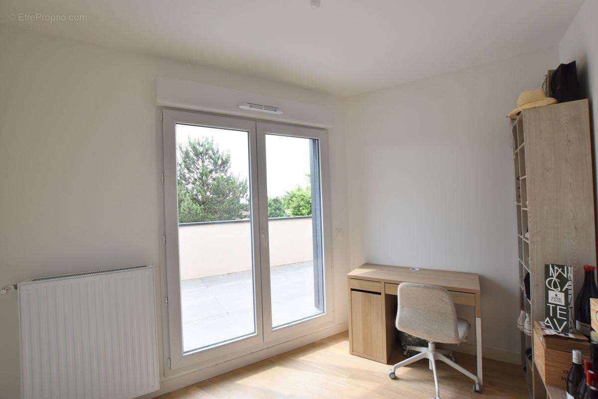 Appartement à CRAPONNE