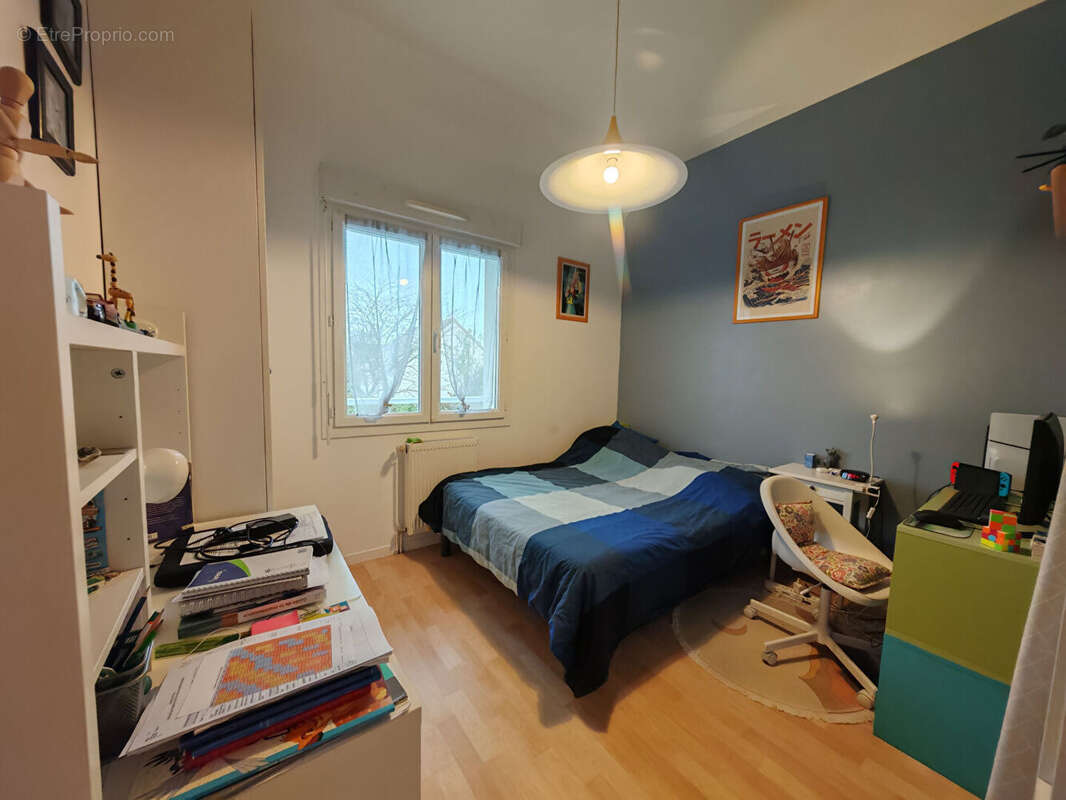 Maison à SAINT-MARTIN-DE-FONTENAY