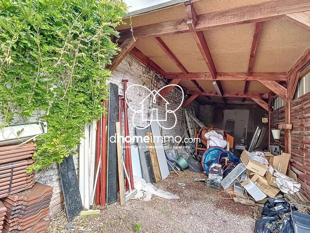 Maison à RAIMBEAUCOURT