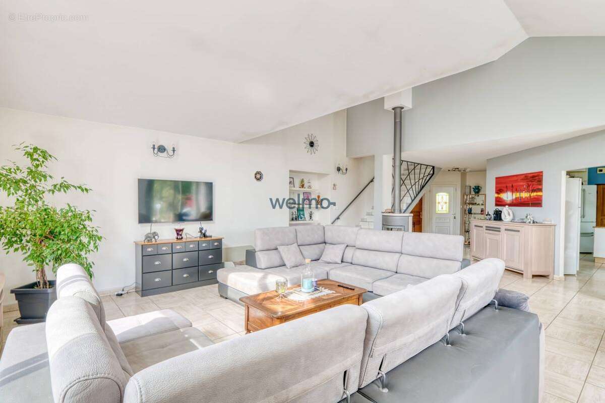 Maison à BEAUREPAIRE