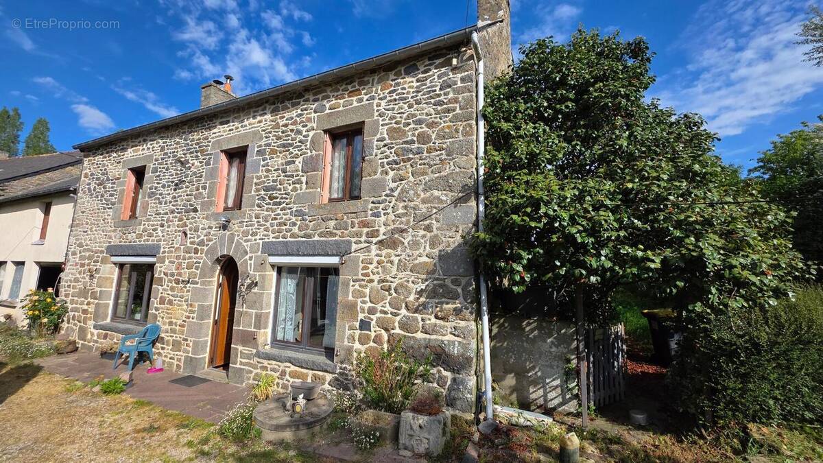 Photo 1 - Maison à SAINT-PIERRE-DE-PLESGUEN