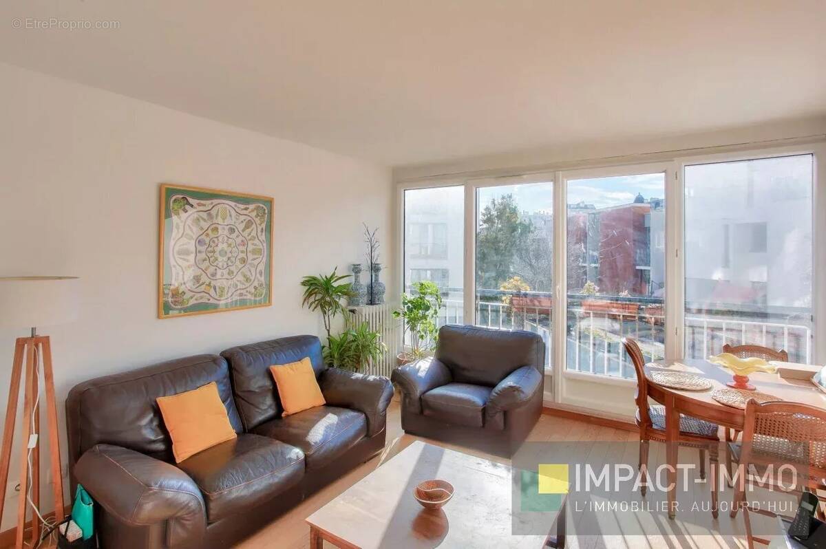 Appartement à ASNIERES-SUR-SEINE