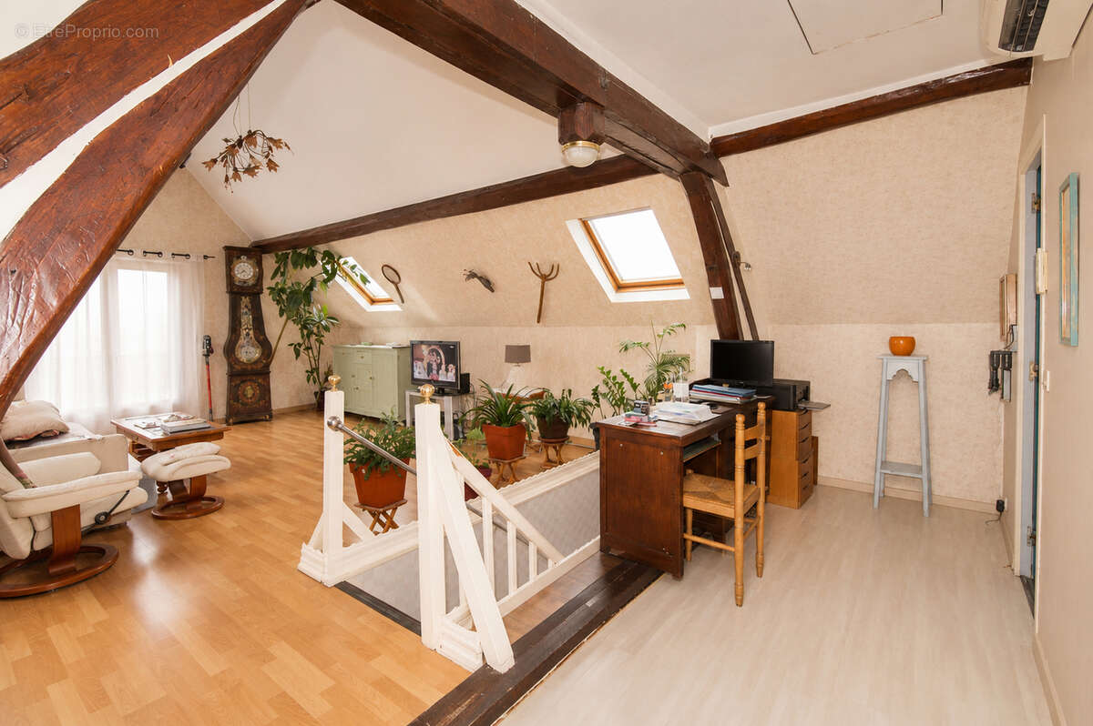 Maison  de caractère de 115 m² entre Maintenon et Chartres - photo 6