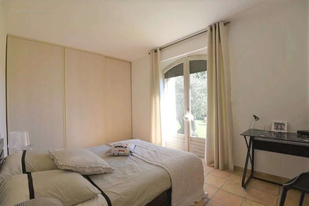 Maison à FAYENCE