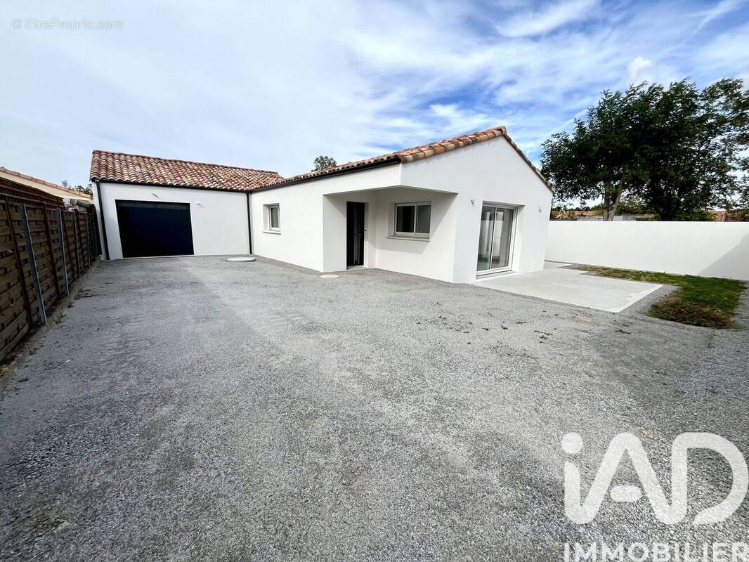 Photo 1 - Maison à AIZENAY