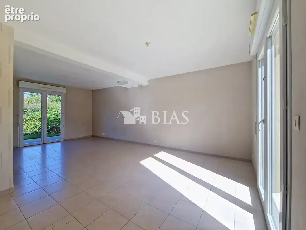Maison 5 pièces 94 m² à vendre à La Riviere-Saint-Sauveur (14600) - photo 4