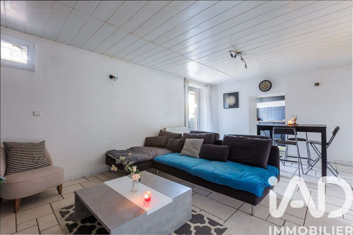 Photo 2 - Maison à FRANCHEVILLE