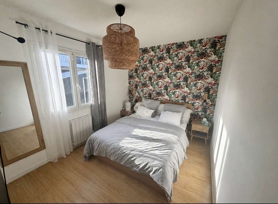Maison à PARENTIS-EN-BORN