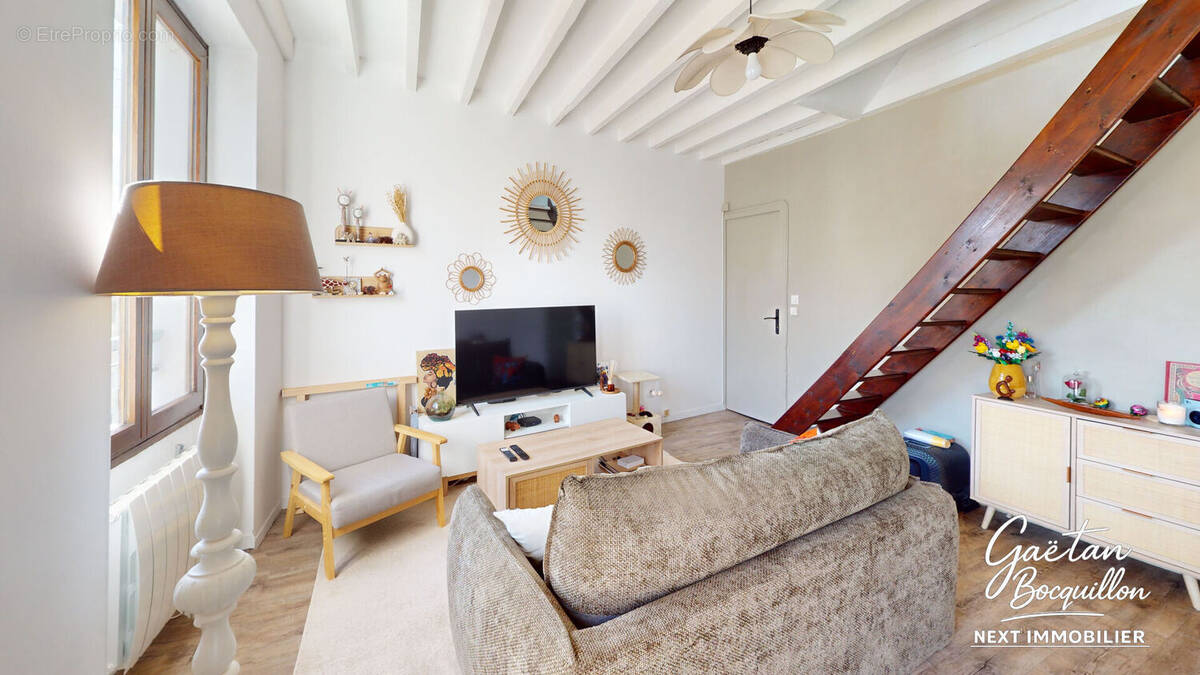 Appartement à VARREDDES