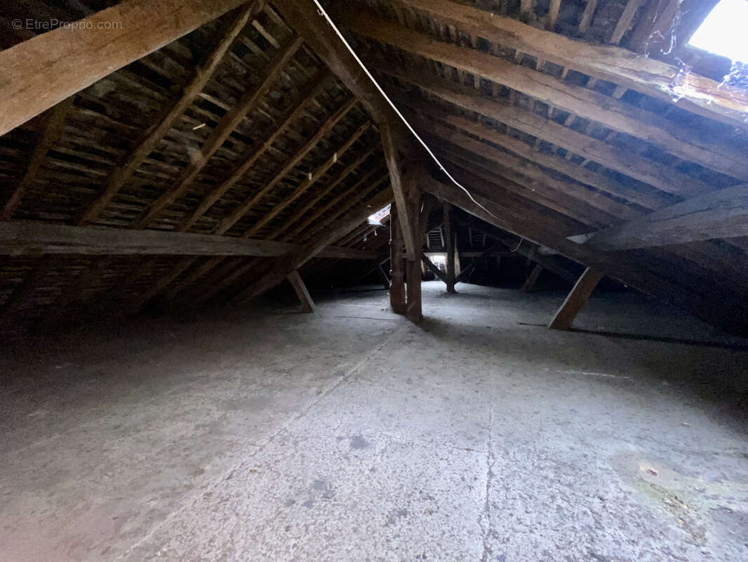 Maison à CHATILLON-EN-BAZOIS