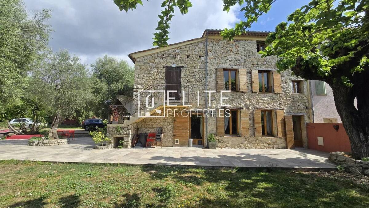Maison à GRASSE