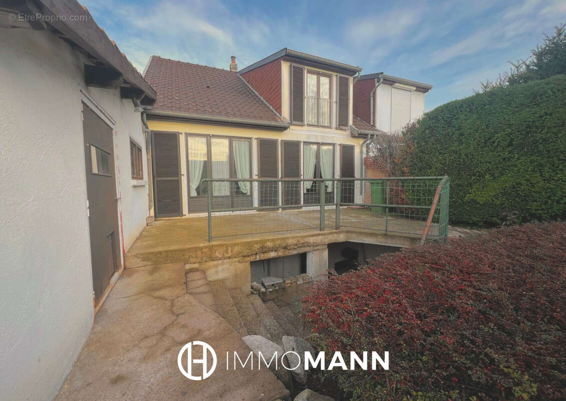 Maison à GRIESHEIM-SUR-SOUFFEL