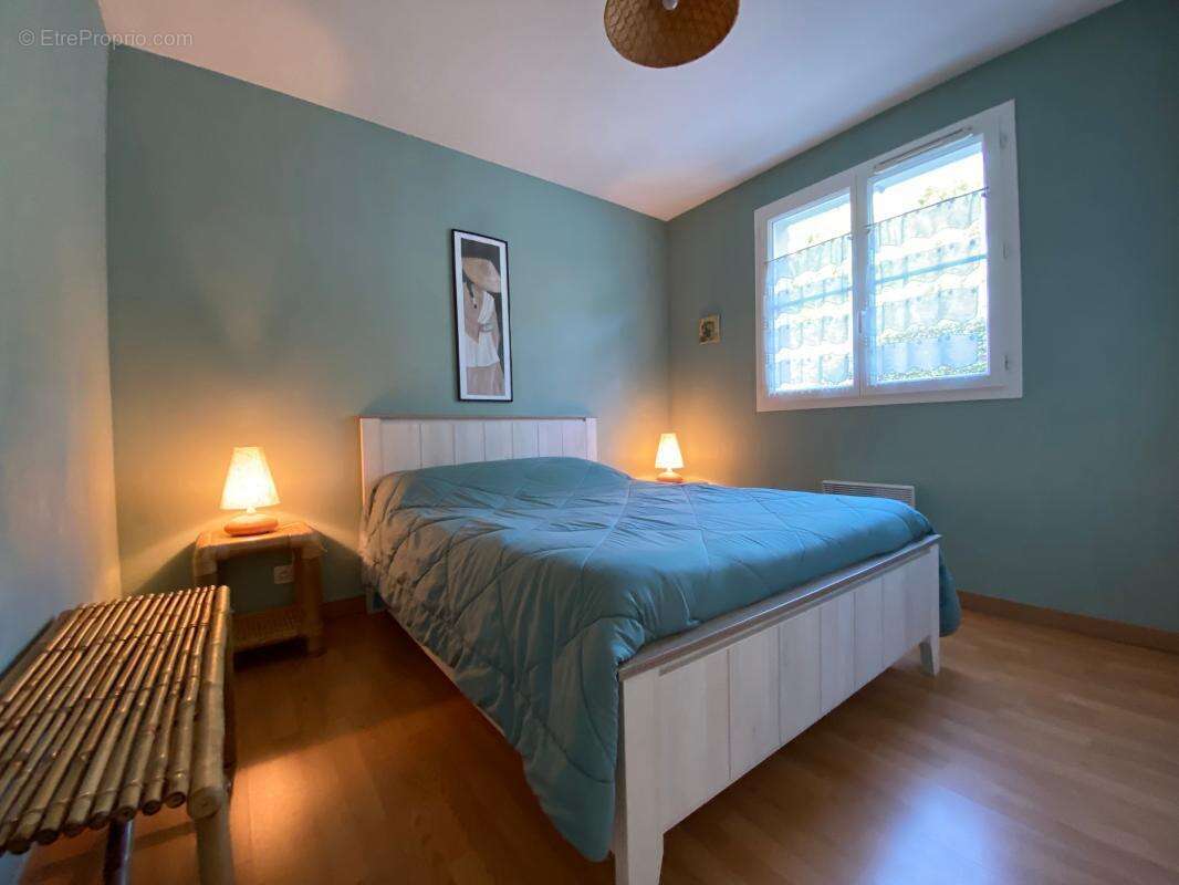 Maison à LES MATHES