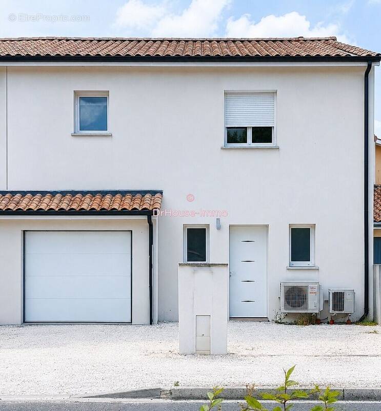 Maison à SAINT-ANDRE-DE-CUBZAC