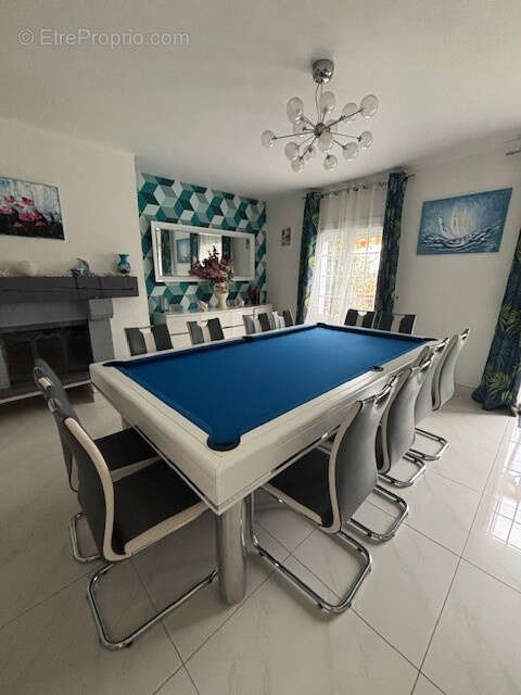 Maison à JOUY-LE-CHATEL