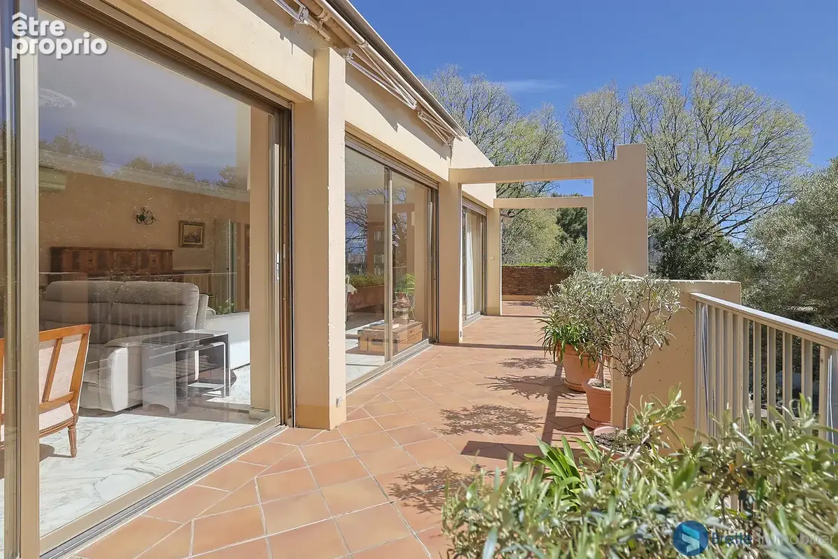 Toulon faron - maison d'architecte t8 sur terraun de 1530m2 arbore - photo 7