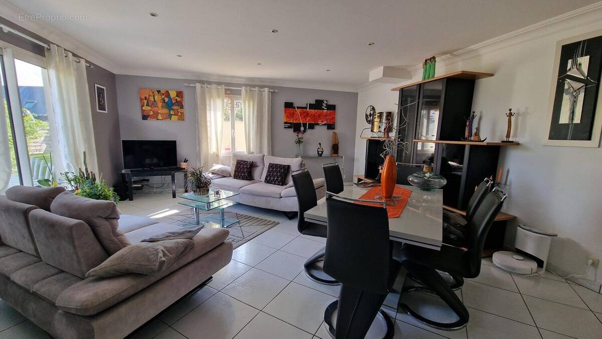 Maison à JOUE-LES-TOURS