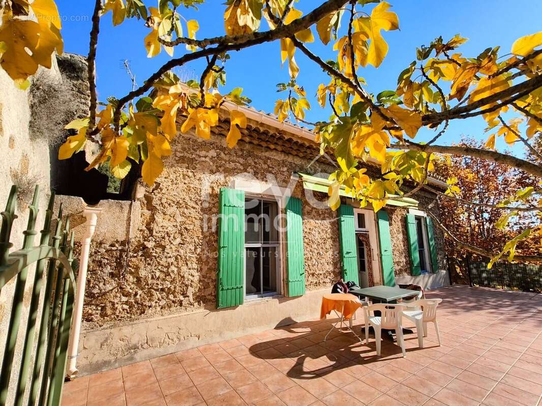 Maison à BEAUMES-DE-VENISE