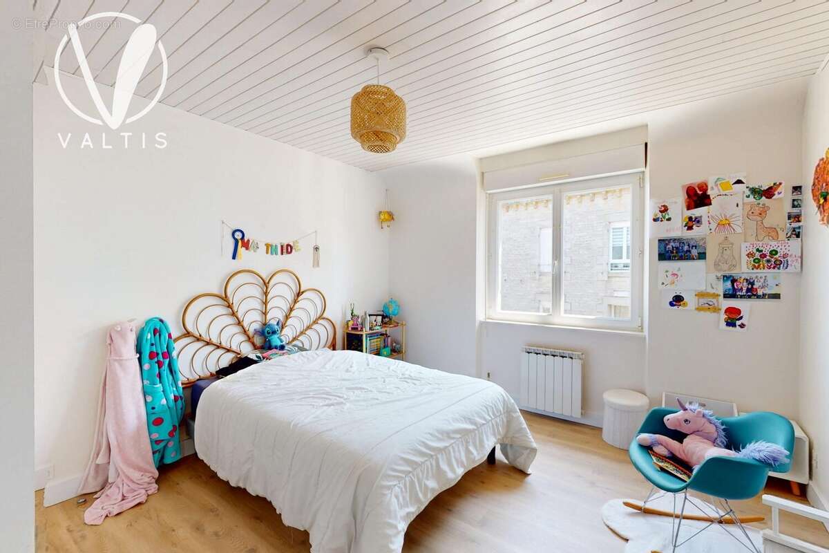 Maison 137 m² à Saint-Cast-Le-Guildo  - photo 9