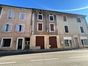 Maison centre village - photo 9